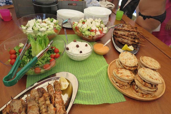 Local Greek delicacies on boat cruise in Antiparos